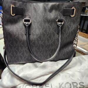 MK large purse with dust bag